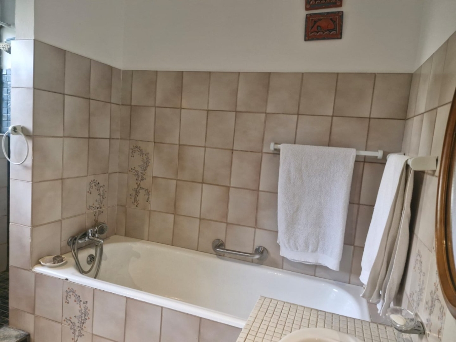 4 Bedroom Property for Sale in Suidrand Free State